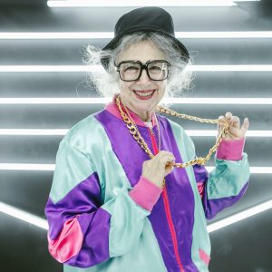 crazy alte Frau